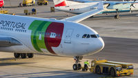 CS-TOM @ LOWW - TAP Portugal, Airbus A330, Vienna Airport - by Florian Klebl
