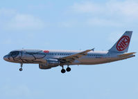 OE-LEG @ LPA - Landing op Las Palmas Gran Canaria - by Willem Göebel