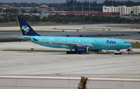 PR-AIU @ FLL - Azul A330 - by Florida Metal