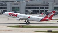 PT-MVC @ MIA - TAM A330-200 - by Florida Metal