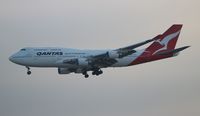 VH-OEH @ LAX - Qantas - by Florida Metal