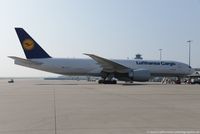 D-ALFE @ EDDK - Boeing 777-FBT - LH GEC Lufthansa Cargo 'Hallo Germany' - 41678 - D-ALFE - 26.05.2016 - CGN - by Ralf Winter