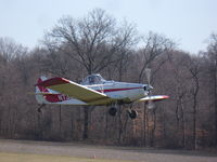 N7333Z @ 2OH9 - Piper Pawnee B taking off Rwy 27 - by Christian Maurer