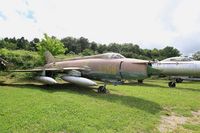 6259 - Sukhoi Su-20, Preserved at Savigny-Les Beaune Museum - by Yves-Q
