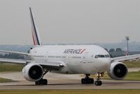 F-GSPK @ LFPO - Boeing 777-228 (ER), Lining up rwy 08, Paris-Orly airport (LFPO-ORY) - by Yves-Q