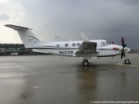 N537EM @ EDDK - Beech B200 Super King Air - Aircraft Guaranty Corp Trustee - BB-1462 - N537EM - 07.03.2016 - CGN - by Ralf Winter