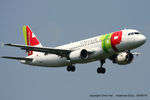 CS-TNG @ EGLL - TAP Air Portugal - by Chris Hall