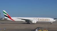 A6-EPW - B77W - Emirates