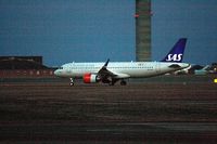SE-DOX @ EKCH - Almost too dark for this Photo of brand new SE-DOX, just landed rw 22L - by Erik Oxtorp