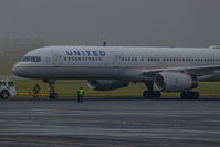 N33103 @ EGAA - One of United's last flights operating out of EGAA BFS. Preparing for taxi for a full length departure RWY 25. - by MatthewJohnston