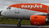 G-EZDW @ EGAA - G-EZDW A319 taxiing EGAA BFS - by MatthewJohnston