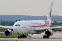 7T-VJC @ LFPO - Airbus A330-202, Lining up rwy 08, Paris-Orly airport (LFPO-ORY) - by Yves-Q