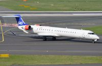 OY-KFG @ EDDL - SAS CL900 - by FerryPNL