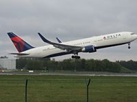 N179DN @ EBBR - delta taking of - by fink123