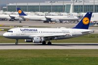 D-AIBE @ EDDM - Lufthansa A319 landing - by FerryPNL