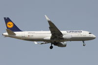 D-AIZW @ LMML - A320 D-AIZW Lufthansa - by Raymond Zammit