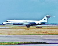 LN-RLW @ CPH - Copenhagen 2.9.1971 landing R-30 - by leo larsen