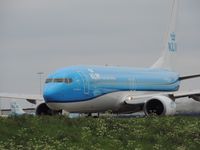 PH-BGA @ EHAM - KLM 737 ON QUEBEC - by fink123