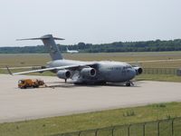 08-8192 @ EHEH - C17 AT EINDHOVEN - by fink123