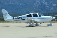 PH-GTS photo, click to enlarge