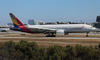HL7700 @ LAX - Asiana - by Florida Metal