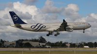 LV-FPV @ MIA - Aerolineas Argentinas Skyteam - by Florida Metal