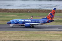 N716SY @ KPDX - Boeing 737-700