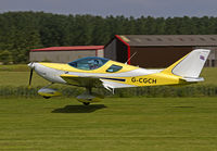 G-CGCH @ EGBR - arriving - by glider