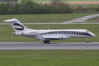 OE-LII @ LOWW - Laudamotion BD700 Global 6000 - by Andreas Ranner
