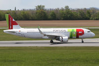 CS-TMW @ LOWW - TAP A320 - by Andreas Ranner