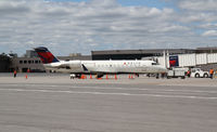 N8877A @ KSYR - Syracuse airport - by olivier Cortot