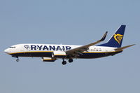 EI-FON @ LMML - B737-800 EI-FON Ryanair - by Raymond Zammit