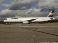 D-AIDW @ EDDK - Airbus A321-231 - LH DLH Lufthansa - 6415 - D-AIDW - 09.12.2015 - CGN - by Ralf Winter