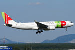CS-TOG @ VIE - TAP Air Portugal - by Chris Jilli