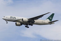 AP-BGZ @ KJFK - Boeing 777-240/LR - Pakistan International Airlines - PIA  C/N 33782, AP-BGZ - by Dariusz Jezewski www.FotoDj.com
