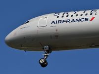 F-GTAE @ LFBD - Air France (SkyTeam Livery) AF7622 from Paris CDG landing runway 23 - by JC Ravon - FRENCHSKY