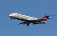 N975AT @ KORD - Boeing 717-200