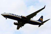 EI-FZC @ EGSS - Landing at London Stansted (STN) from Poznan (POZ) as FR2337 - by FinlayCox143
