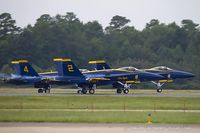 163737 @ KOSH - F/A-18C Hornet 163737 C/N 0808 from Blue Angels Demo Team  NAS Pensacola, FL - by Dariusz Jezewski www.FotoDj.com