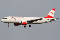 D-ABZA @ LOWW - Austrian Airlines A320 - by Andreas Ranner