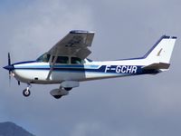 F-GCHR @ FMEE - Final for rwy 14 - by Mickael Payet