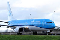 PH-BXZ @ EHAM - KLM Boeing 737 - by Andreas Ranner