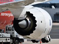 LN-LNF @ LFPG - beautiful Trent 1000 (Norwegian Air Shuttle) - by JC Ravon - FRENCHSKY