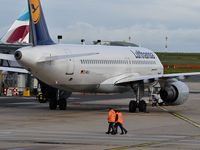 D-AIUJ @ LFPG - Terminal CDG T1, Lufthansa LH1052/1053 from and to Frankfurt (FRA) - by JC Ravon - FRENCHSKY
