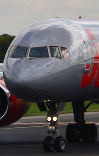 G-LSAI @ EGCC - B752 profile - by FerryPNL