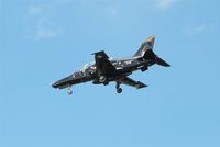 ZK019 @ LFBD - British Aerospace Hawk T.2, Short approach rwy 23, Bordeaux-Mérignac BA 106 (LFBD-BOD) Open day 2017 - by Yves-Q