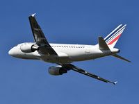 F-GRHE @ LFBD - AF6261 take off runway 23 to Paris Orly - by JC Ravon - FRENCHSKY