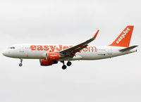 G-EZOE photo, click to enlarge G-EZOE photo, click to enlarge