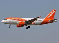 G-EZDT photo, click to enlarge G-EZDT photo, click to enlarge