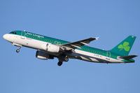 EI-DVE @ LOWW - Aer Lingus A320 - by Andreas Ranner